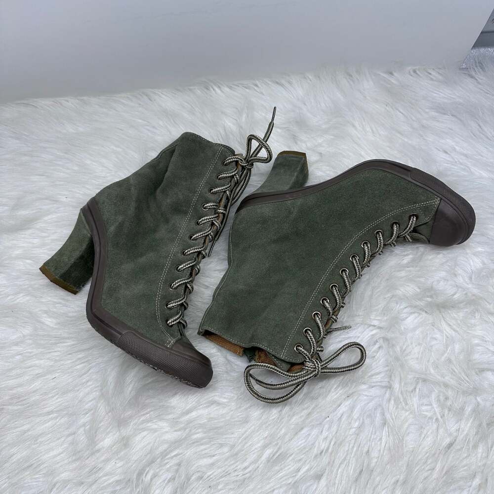 Bakers Kassie Suede Lace-Up Ankle Boot - Picture 6 of 8